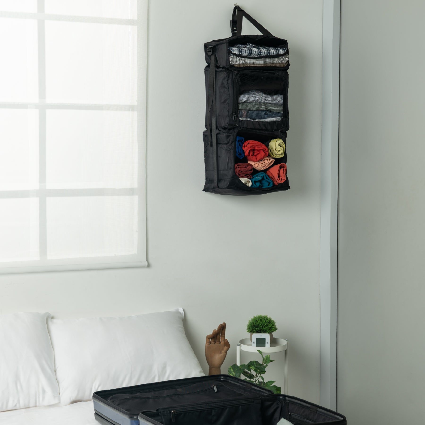 ตู้เสื้อผ้าขนาดเล็ก